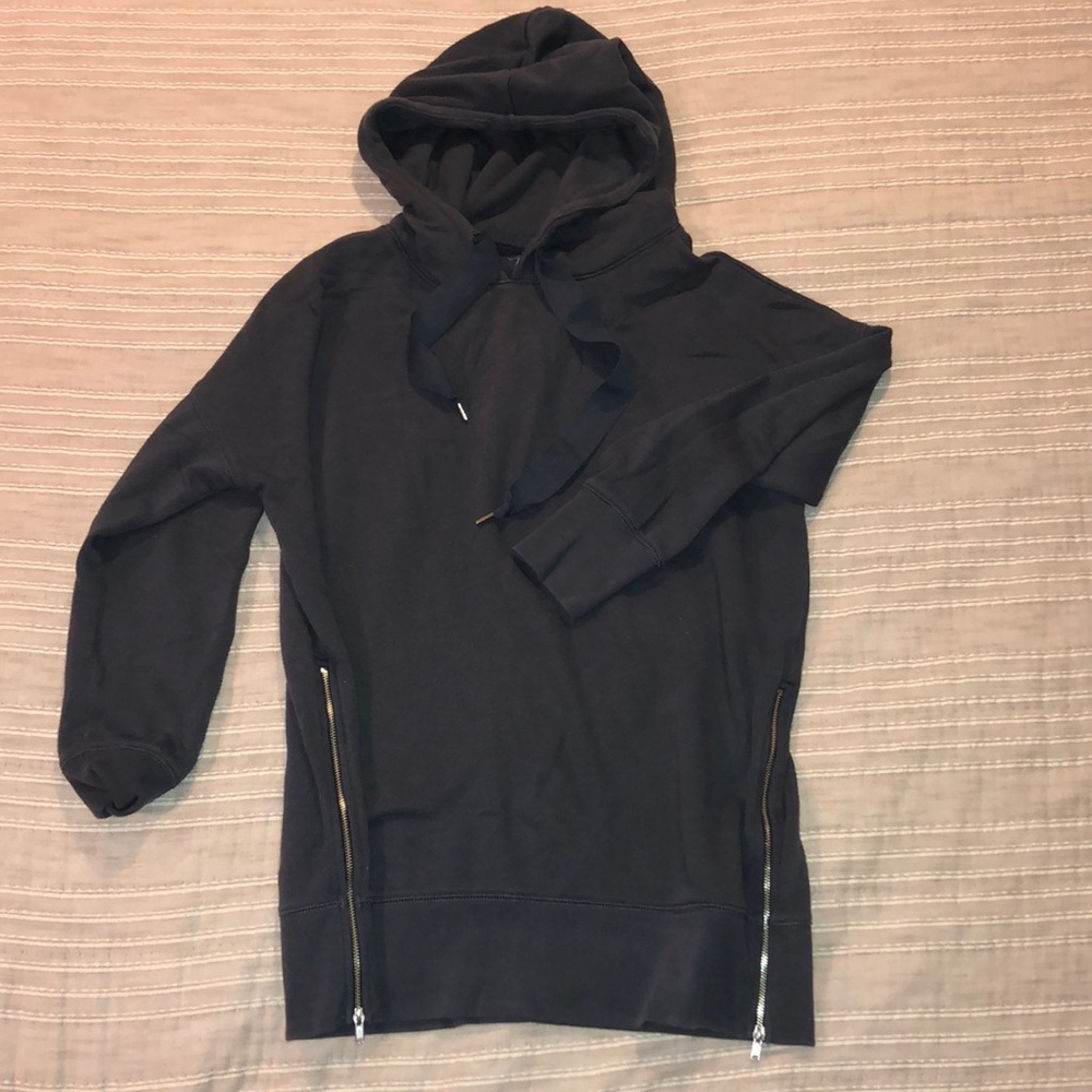 Aerie sweatshirt